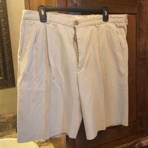 Tommy Bahama light khaki silk shorts 35”